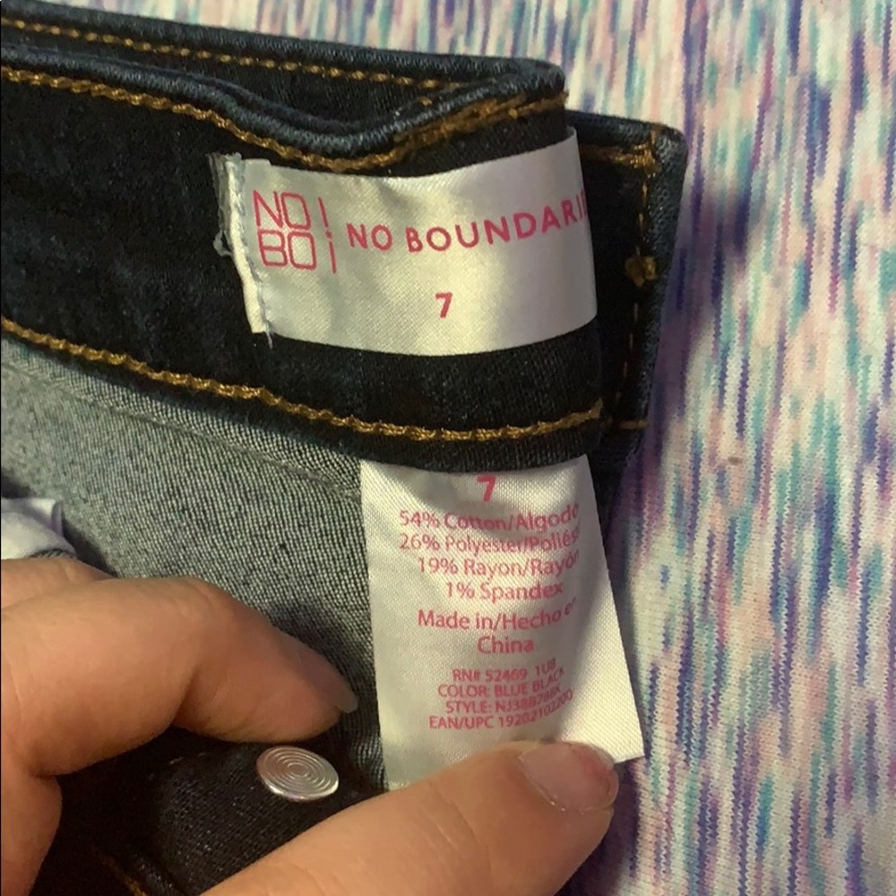 No boundaries high rise skinny jeans size 7